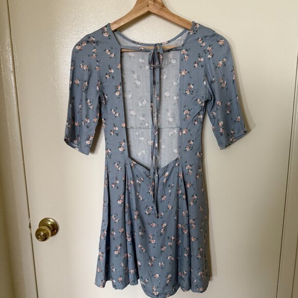 Christy Dawn Blue Floral Mini Dress - Picture 6 of 7